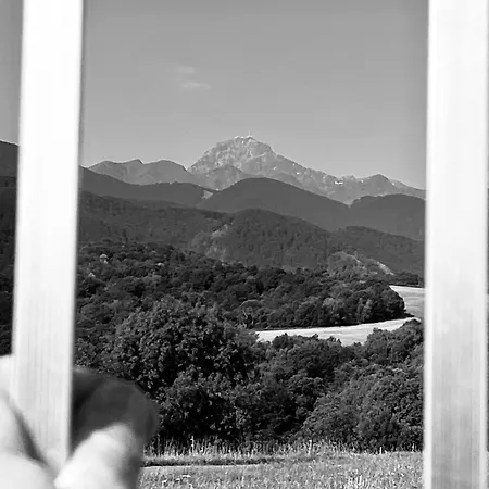 Venez Chez Nous Dans Les Baronnies ! Dans Notre Caravane Caravelair 1979 Ou Notre !